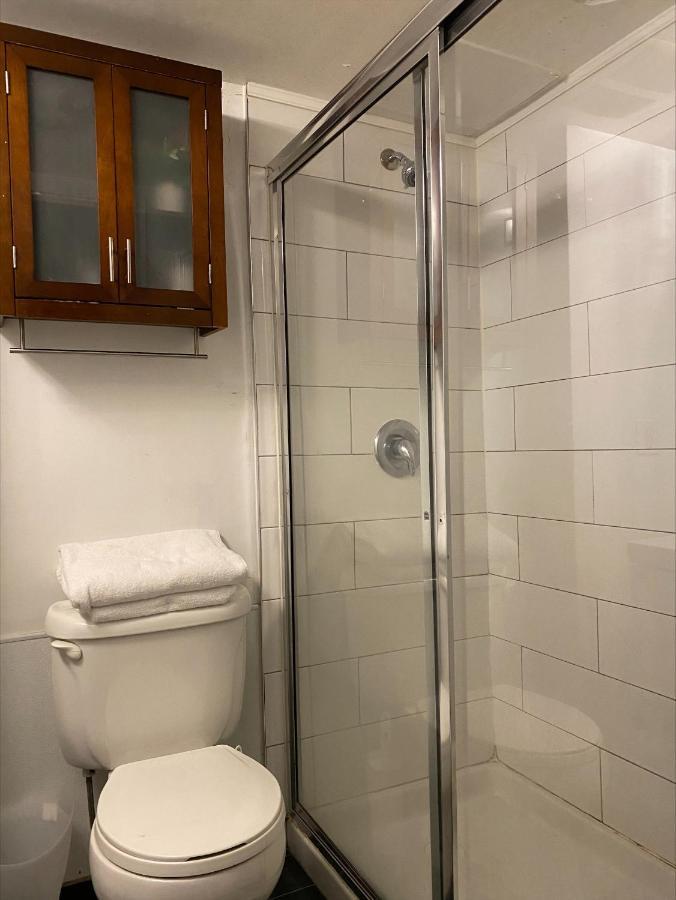 Lovely Condo Vancouver Ngoại thất bức ảnh